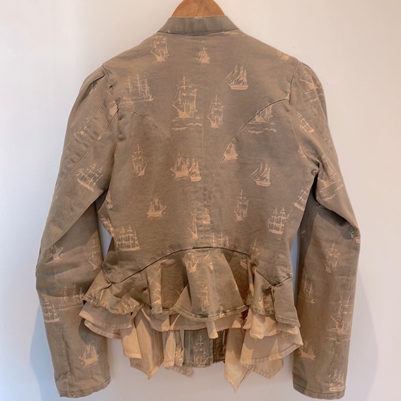 Bolongaro Trevor Peplum Jacket. Size M. Colour Light Olive/Cream. - Picture 5 of 9